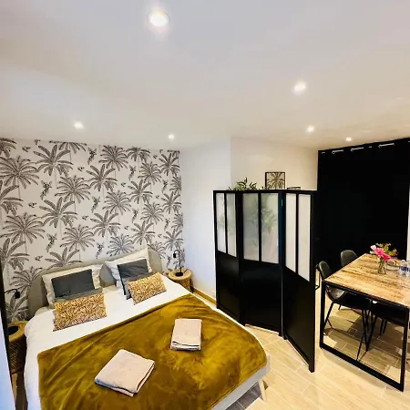 Appartement Les Arenes - Refait A Neuf Avec Parking Et Wifi Gratuits *